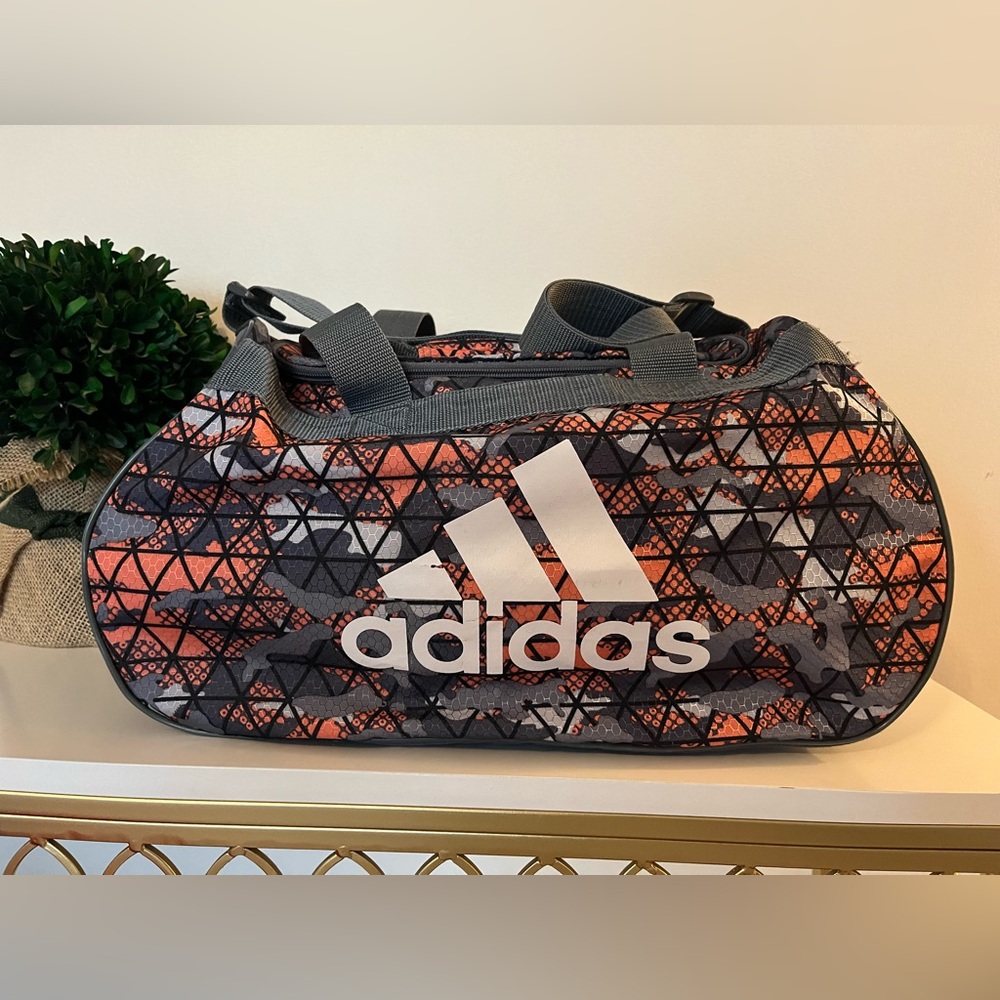 Adidas Duffle Bag / Gym bag / Travel bag